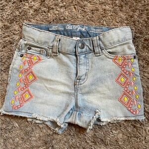 Little girl denim shorts with embroidery